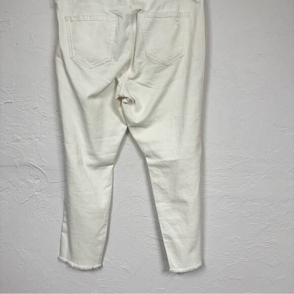 Torrid White High Rise Straight Leg Jeans Womens 14 Distressed Raw Hem Denim - Picture 6 of 13